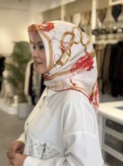 YAZ/GÜZ SERİSİ EŞARP