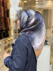 AKER SURA İPEK EŞARP
