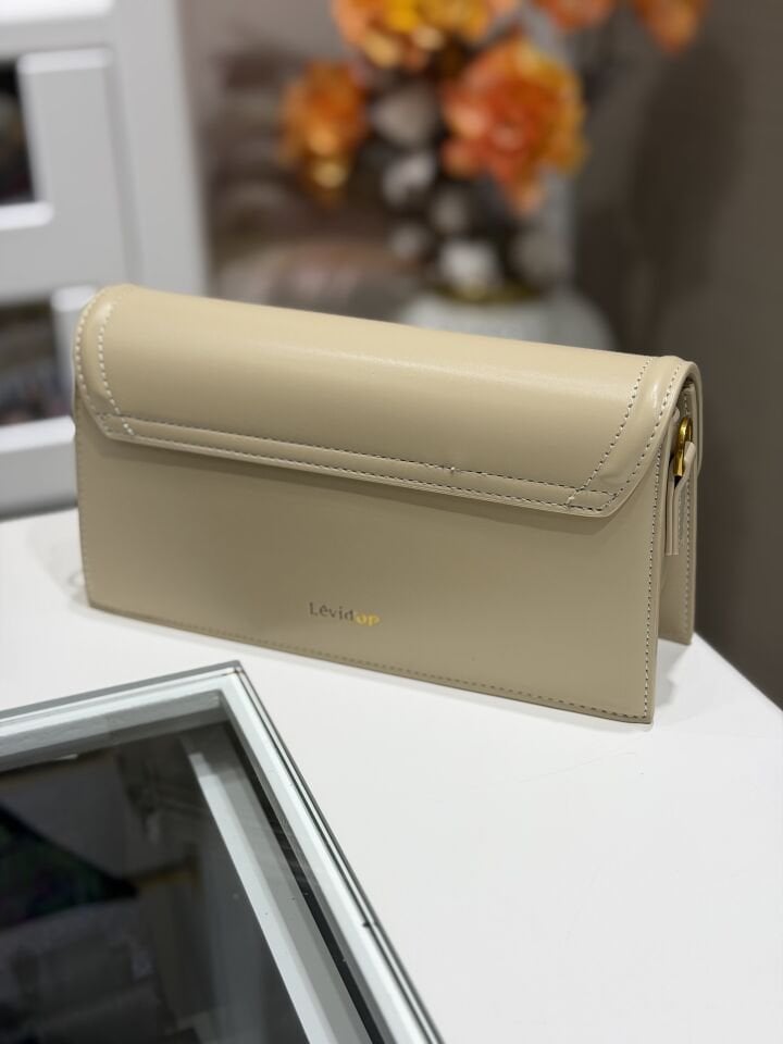 LEVİDOR İTHAL DERİ ÇANTA KREM