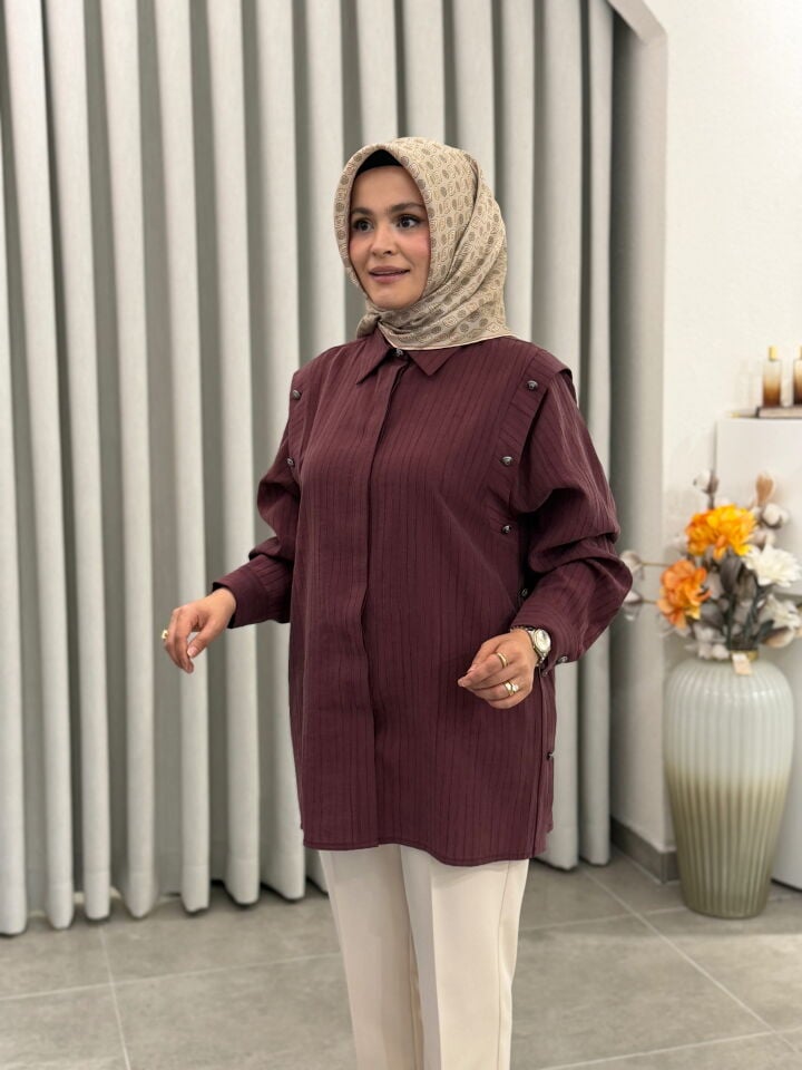 TIĞ TRİKO DÜĞME DETAYLI DOKULU GÖMLEK BORDO