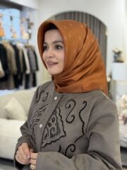 LA BOUTİQUE SURA İPEK EŞARP (ÖN SİPARİŞ)