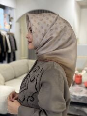 LA BOUTİQUE SURA İPEK EŞARP