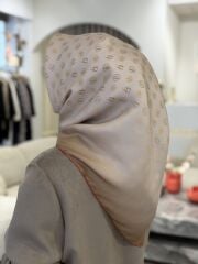 LA BOUTİQUE SURA İPEK EŞARP