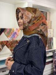 LA BOUTİQUE SURA İPEK EŞARP