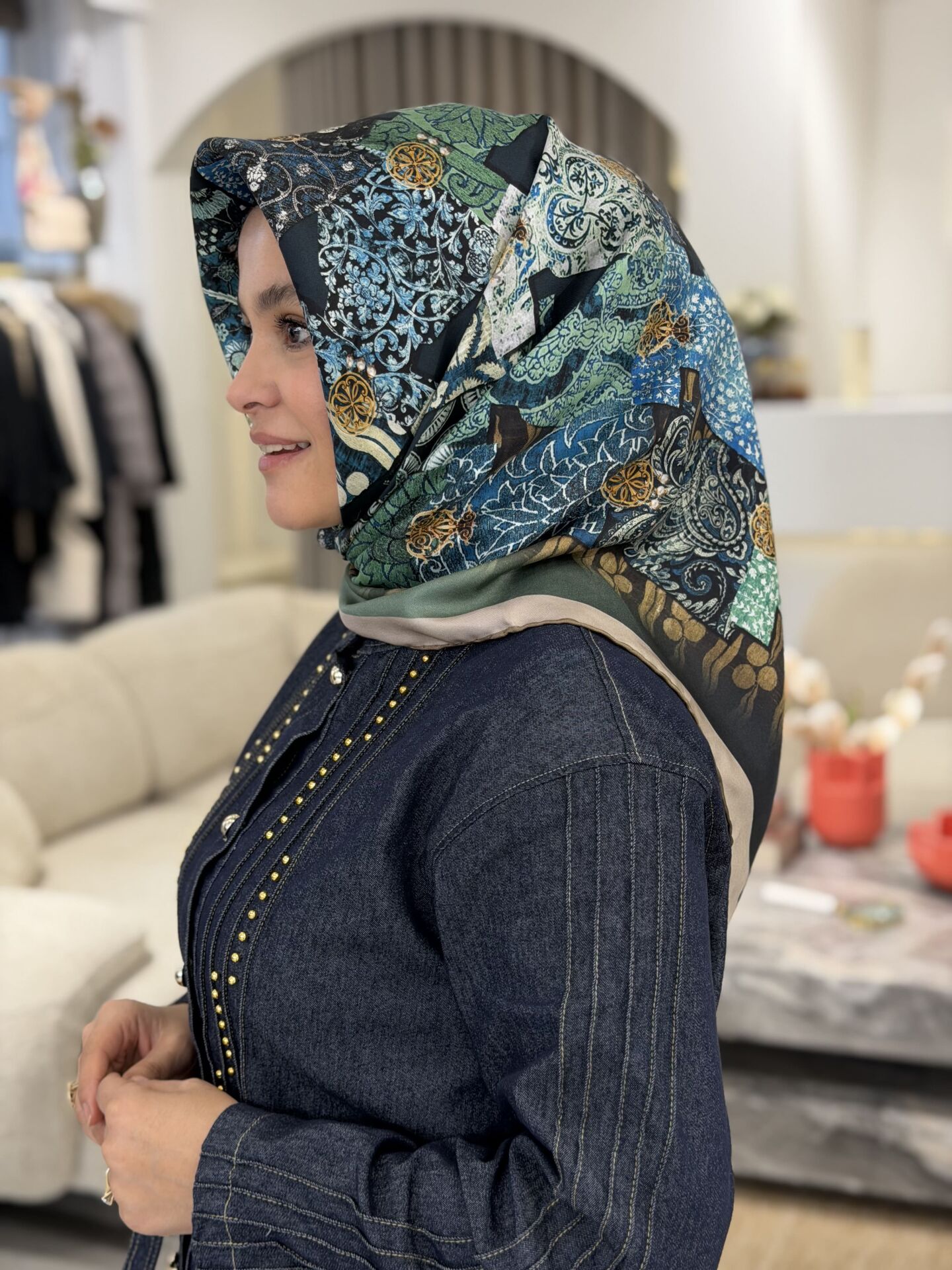 LA BOUTİQUE SURA İPEK EŞARP