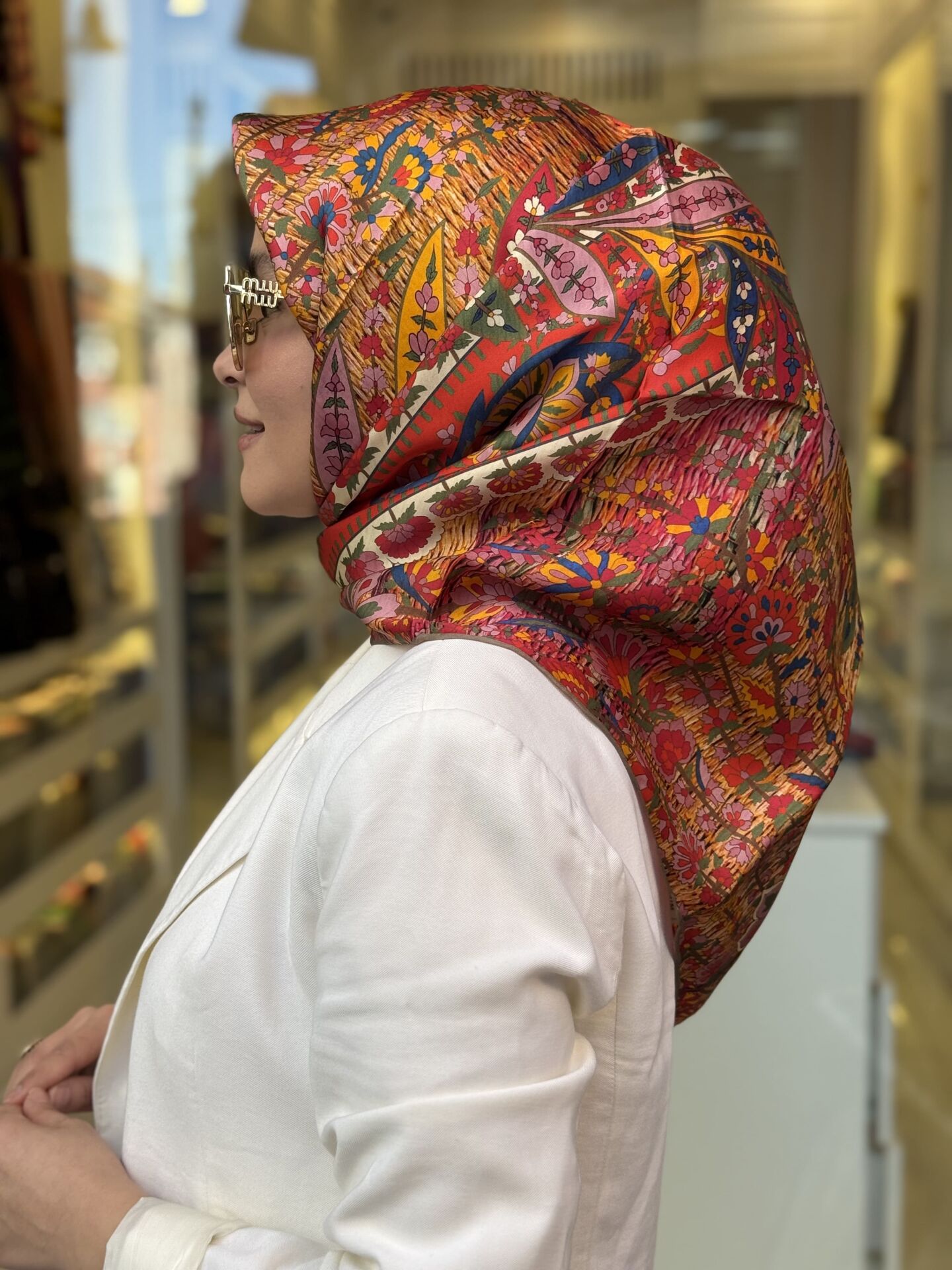 LA BOUTİQUE SURA İPEK EŞARP