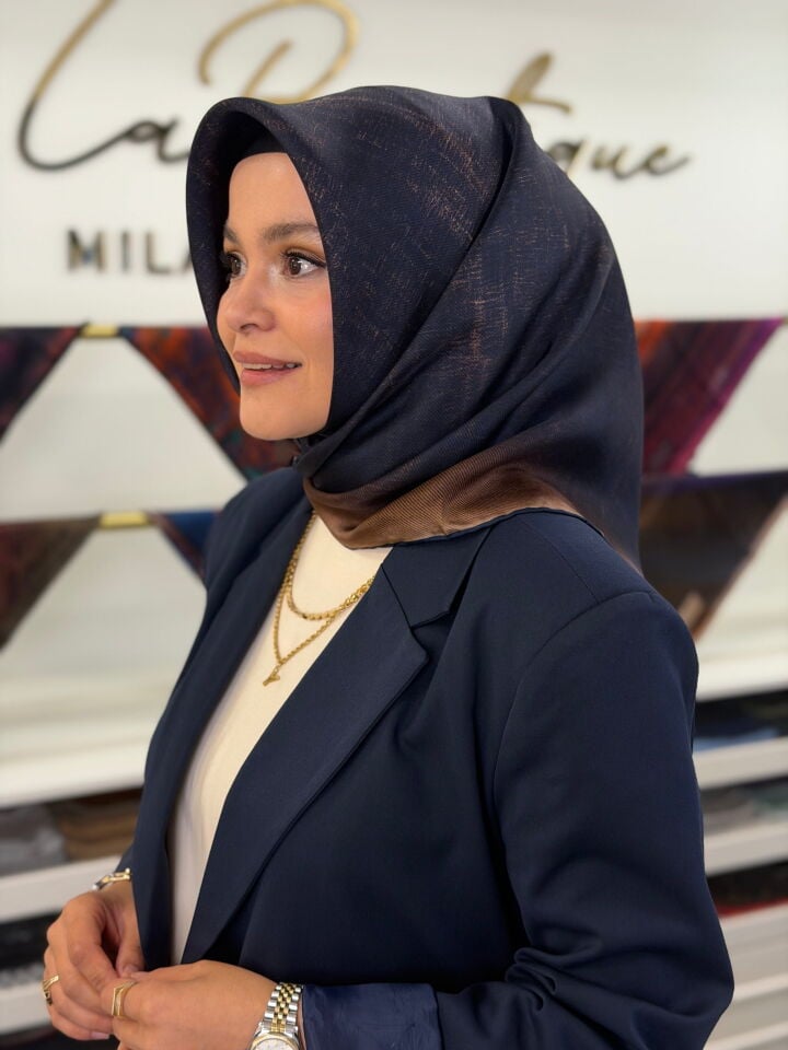 LA BOUTİQUE SURA İPEK EŞARP