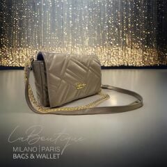 LA BOUTİQUE KOYU GRİ ÇANTA