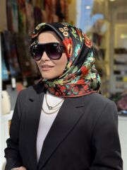 LA BOUTİQUE SURA İPEK EŞARP
