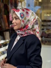 LA BOUTİQUE SURA İPEK EŞARP