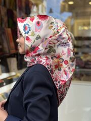 LA BOUTİQUE SURA İPEK EŞARP