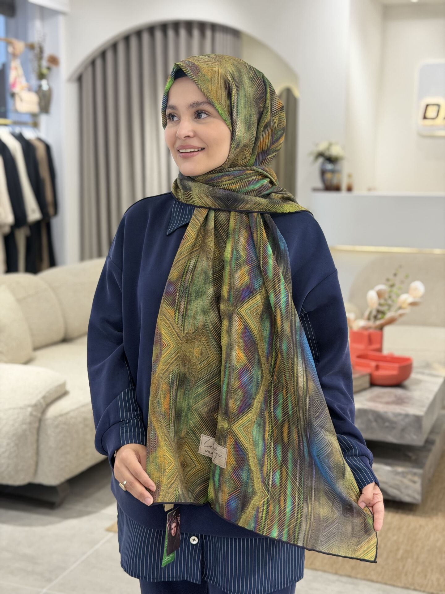 LA BOUTİQUE YAZ SERİNLİĞİ ŞAL 70X190