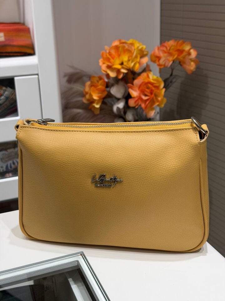 LA BOUTİQUE KOYU SARI ÇANTA