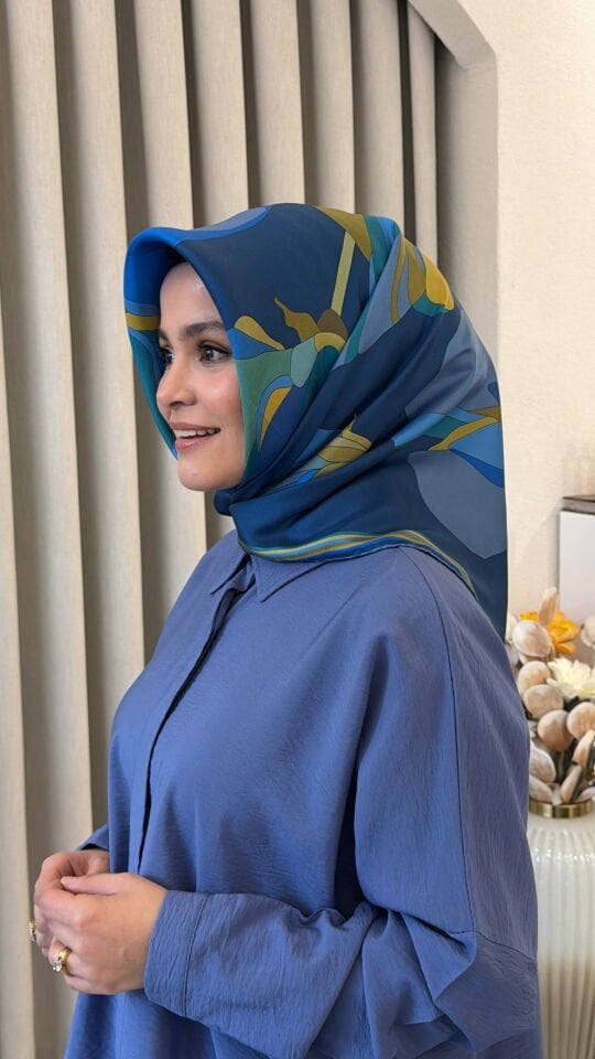 BELLİ TWİLL İPEK EŞARP