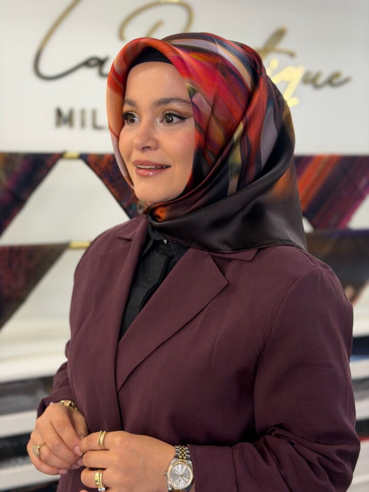 LA BOUTİQUE SURA İPEK EŞARP