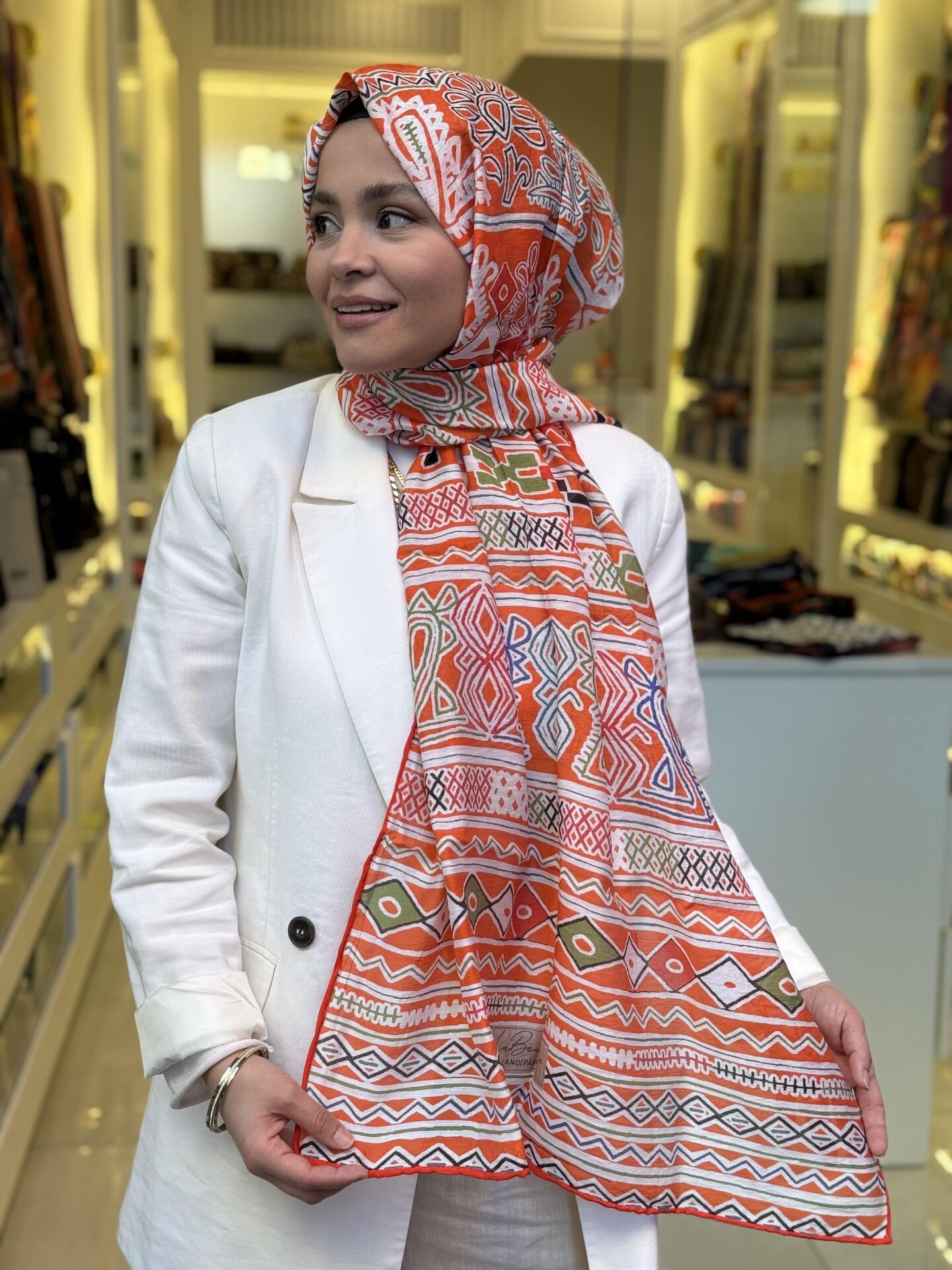 LA BOUTİQUE YAZ SERİNLİĞİ ŞAL 70X190