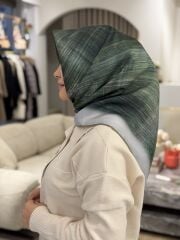 LA BOUTİQUE SURA İPEK EŞARP ( ön sipariş )