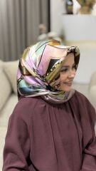 AKER SURA İPEK EŞARP