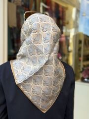 LA BOUTİQUE SURA İPEK EŞARP