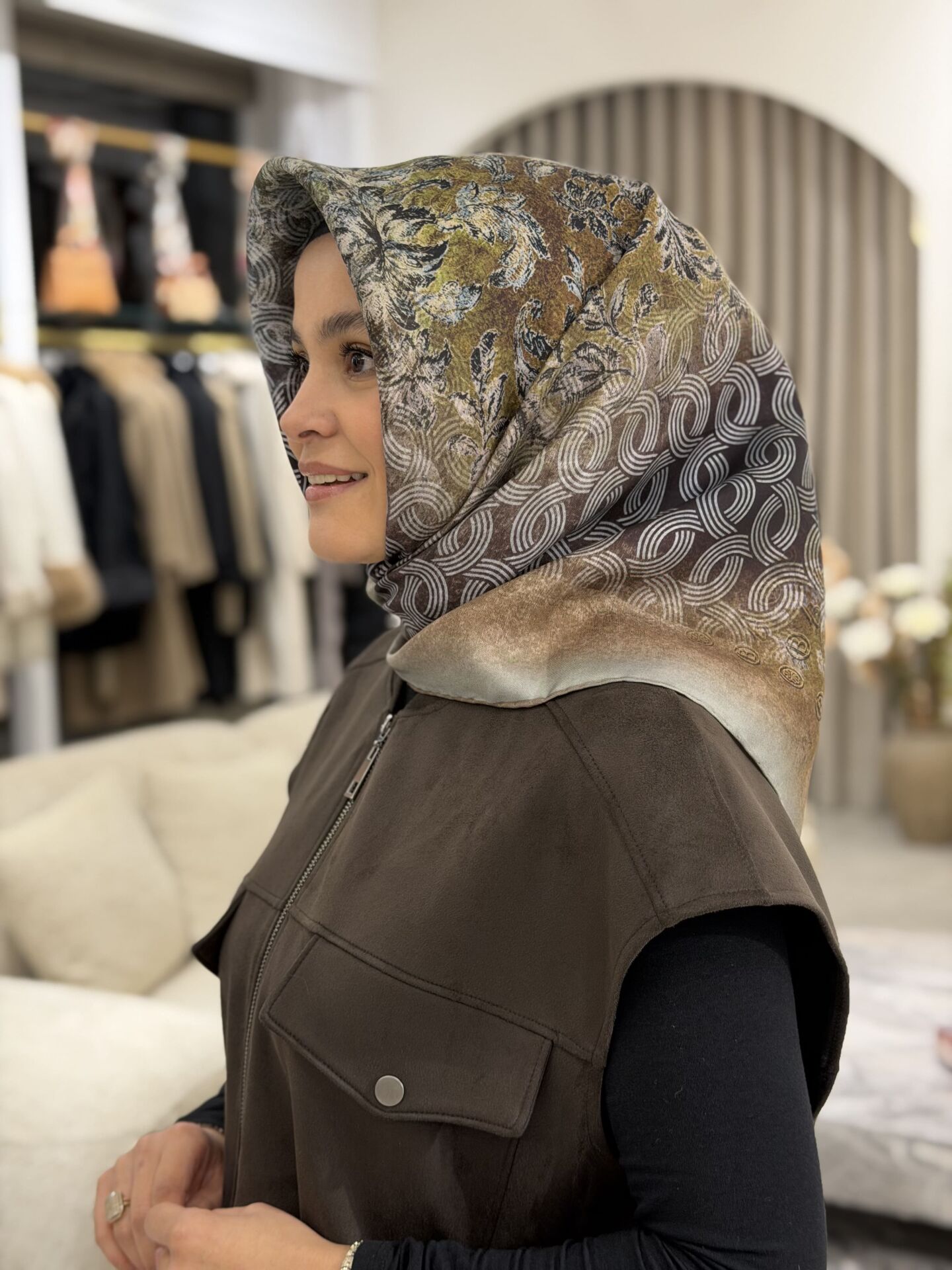 LA BOUTİQUE SURA İPEK EŞARP