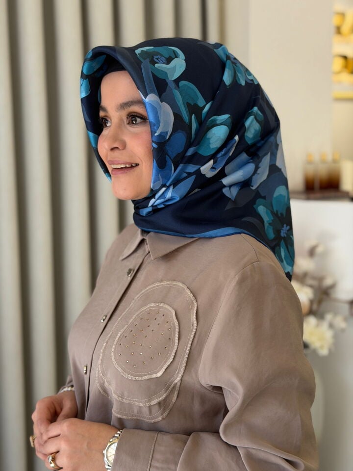 BELLİ TWİLL İPEK EŞARP