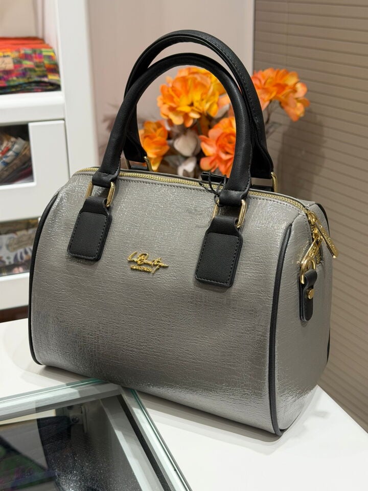 LA BOUTİQUE GRİ ÇANTA