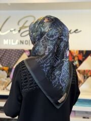 LA BOUTİQUE SURA İPEK EŞARP