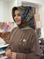 LA BOUTİQUE SURA İPEK EŞARP