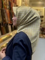 AKER SURA İPEK EŞARP