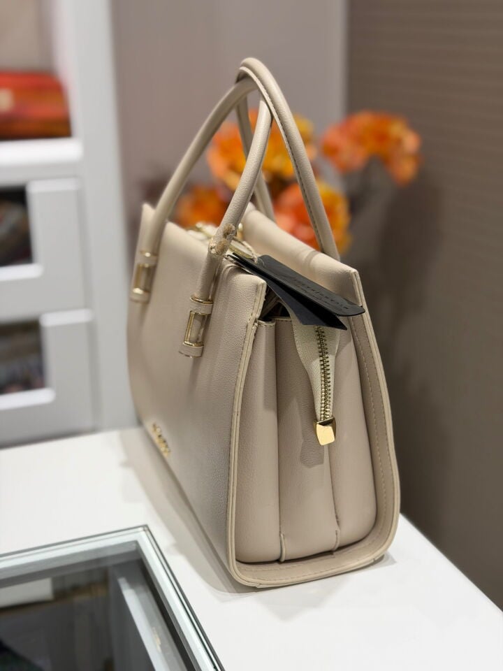 LA BOUTİQUE BEJ ÇANTA