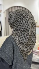 LA BOUTİQUE SURA İPEK EŞARP