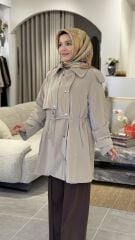 ESRA DAĞLIOĞLU TRENÇKOT VİZON