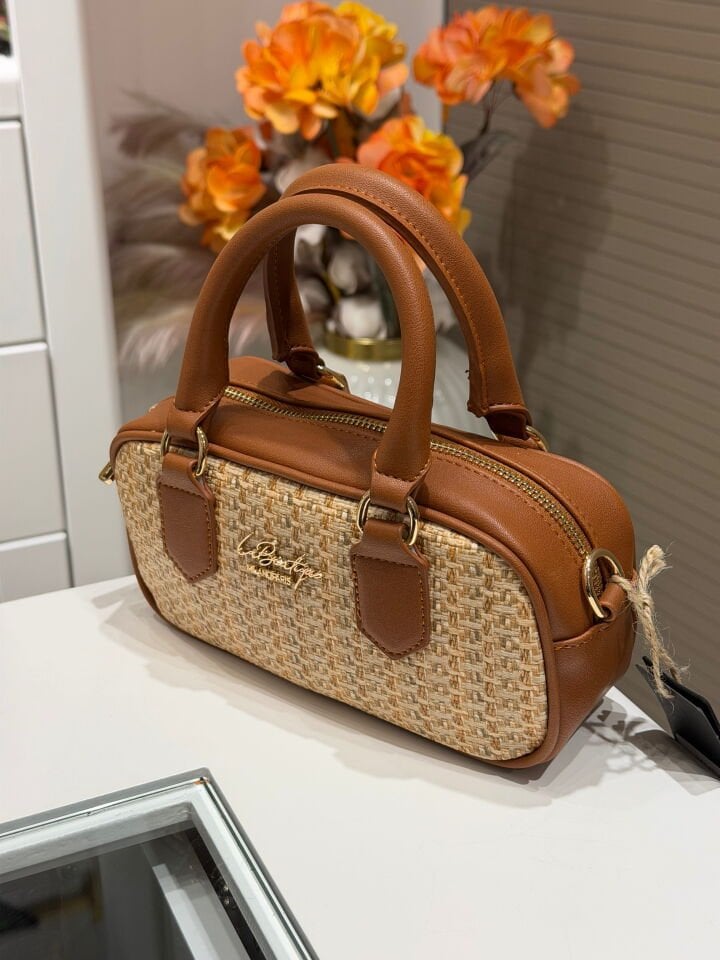 LA BOUTİQUE ÇANTA HASIR