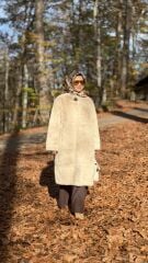 TIĞ TRİKO YAKASI BROŞLU KÜRK KABAN BEJ