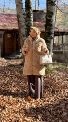 TIĞ TRİKO DERİ DETAYLI VEREV ÇİZGİLİ KÜRK KABAN CAMEL