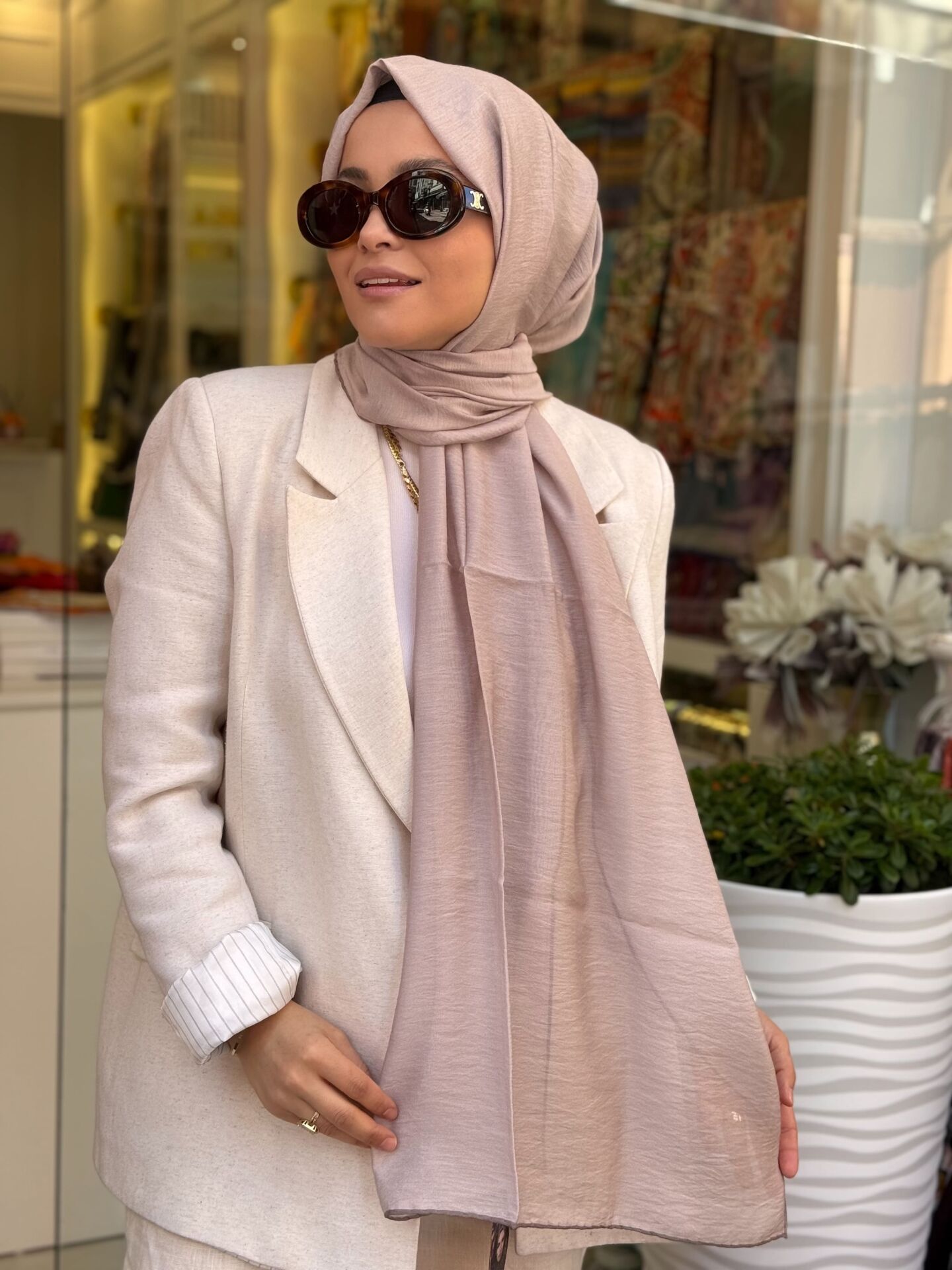 LA BOUTİQUE YAZ SERİNLİĞİ ŞAL 70X190