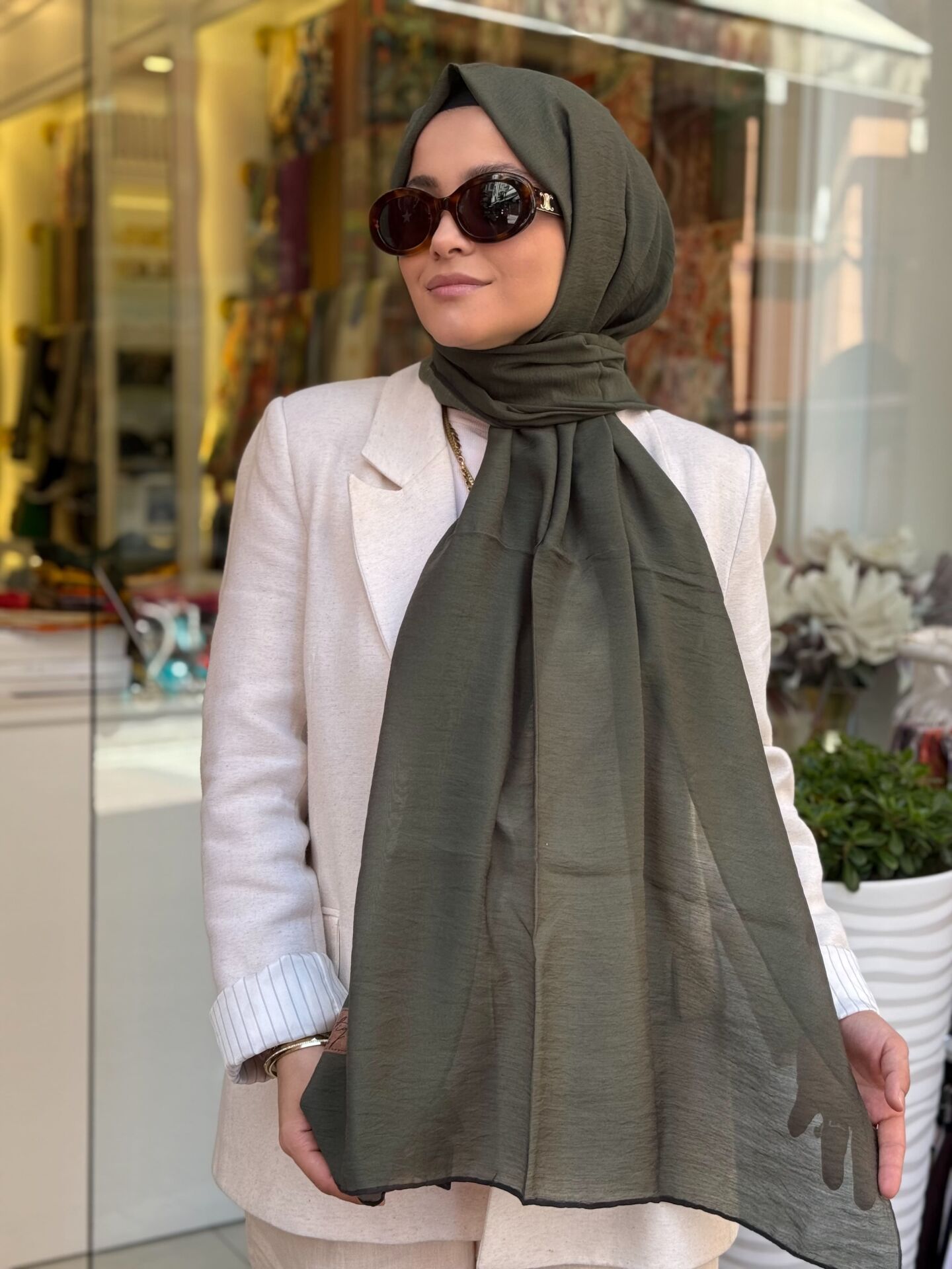 LA BOUTİQUE YAZ SERİNLİĞİ ŞAL 70X190