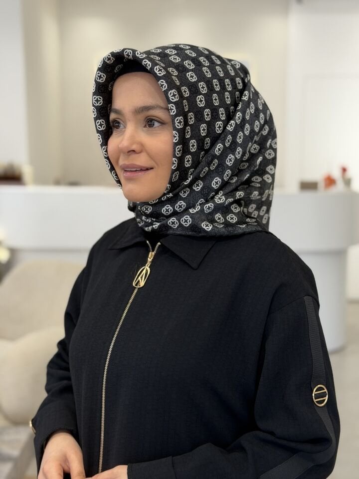 AKER SURA İPEK EŞARP