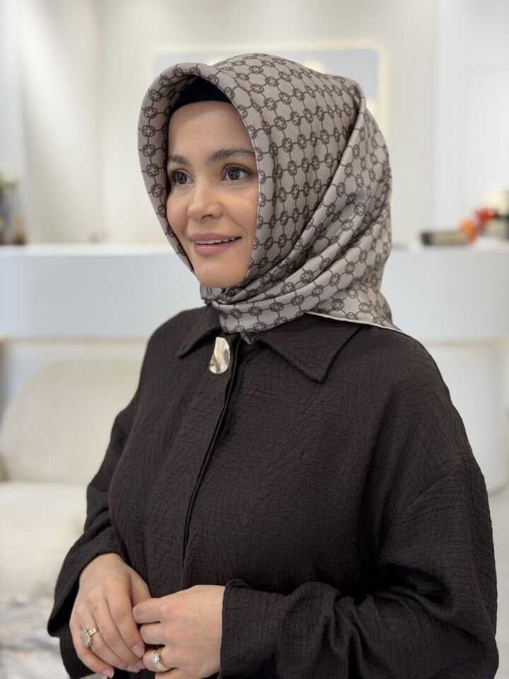 AKER SURA İPEK EŞARP