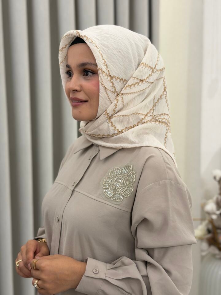 YAZ/GÜZ SERİSİ EŞARP