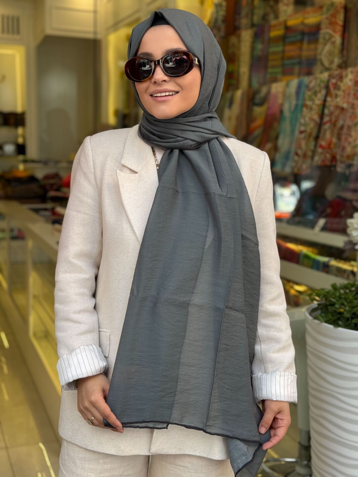 LA BOUTİQUE YAZ SERİNLİĞİ ŞAL 70X190