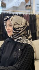 AKER SURA İPEK EŞARP