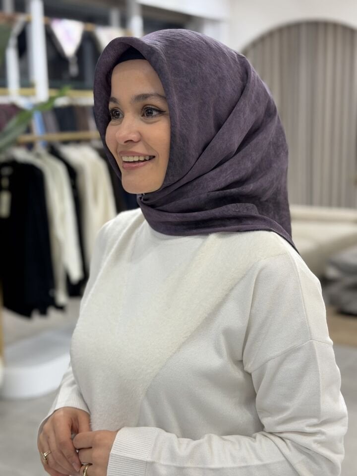 YAZ/GÜZ SERİSİ EŞARP