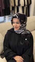 AKER SURA İPEK EŞARP