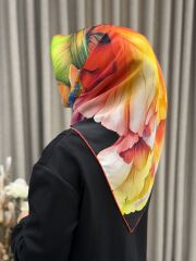 LA BOUTİQUE SURA İPEK EŞARP