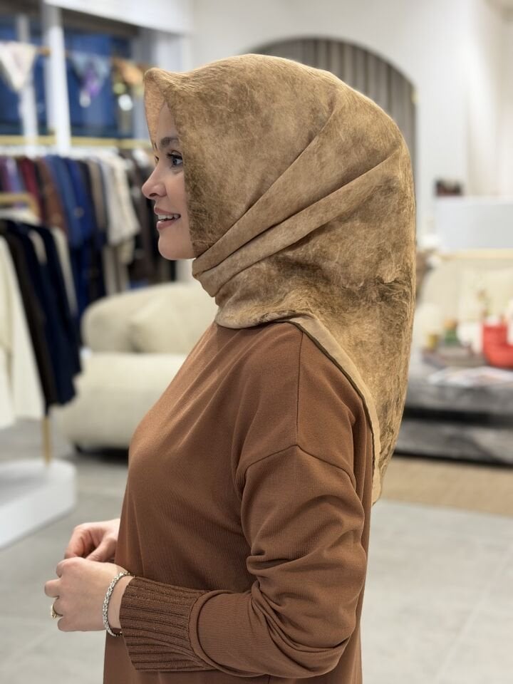 YAZ/GÜZ SERİSİ EŞARP