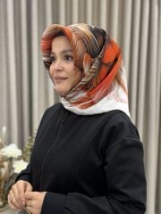 LA BOUTİQUE SURA İPEK EŞARP