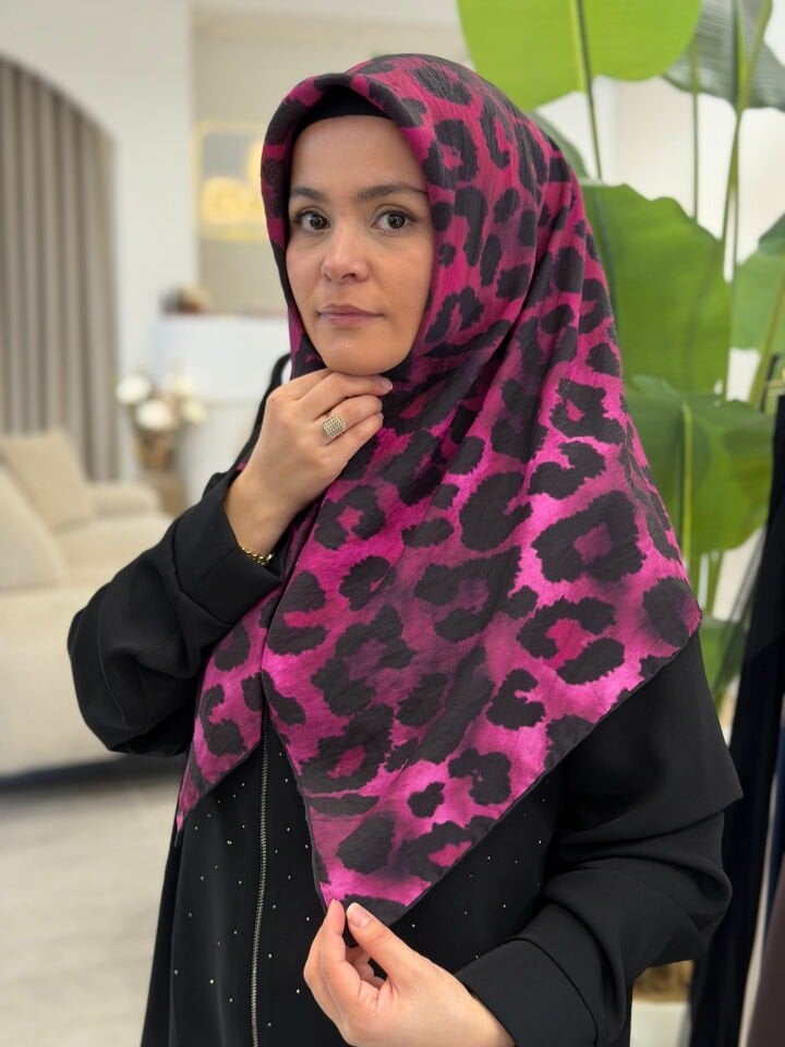 YAZ/GÜZ SERİSİ EŞARP