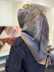 LA BOUTİQUE SURA İPEK EŞARP