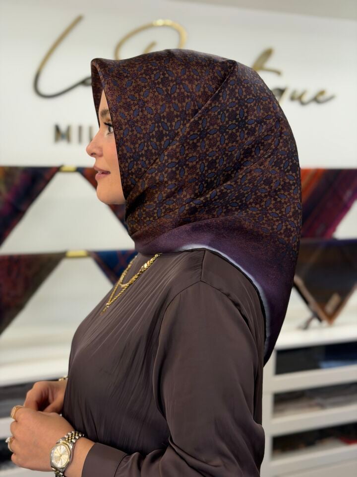 LA BOUTİQUE SURA İPEK EŞARP